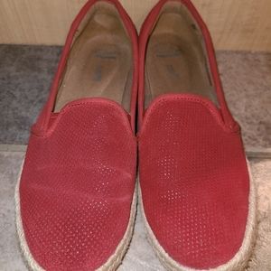 7.5 Clarks Women's Red Azella Theoni Slip-On Loafer